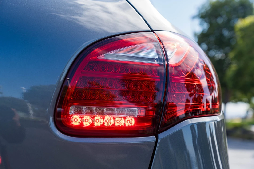 2014 Porsche 958 Cayenne Turbo - Image 12 of 31