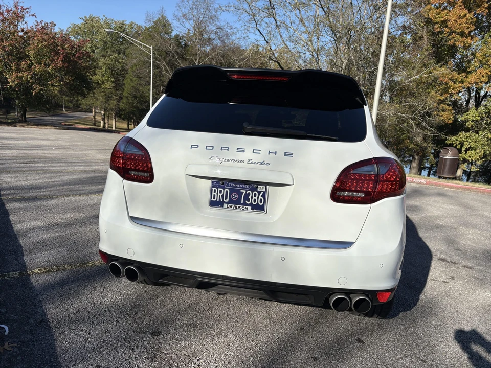 2014 Porsche 958 Cayenne Turbo - Image 13 of 31