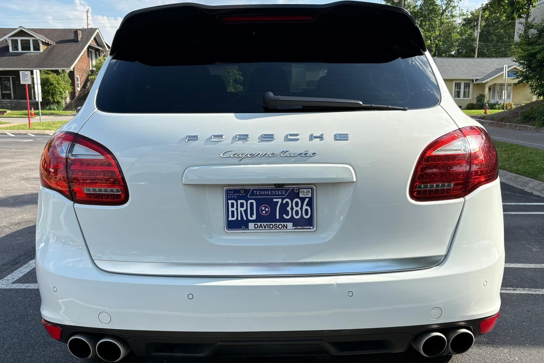 2014 Porsche 958 Cayenne Turbo - Image 5 of 31