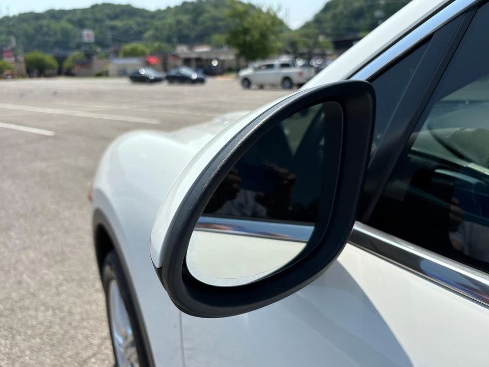 2014 Porsche 958 Cayenne Turbo - Image 12 of 31