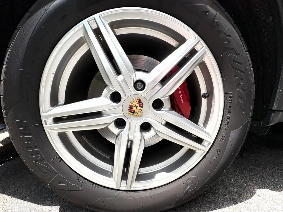 2014 Porsche 958 Cayenne Turbo - Image 23 of 31