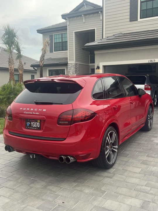 2014 Porsche 958 Cayenne Turbo - Image 10 of 31