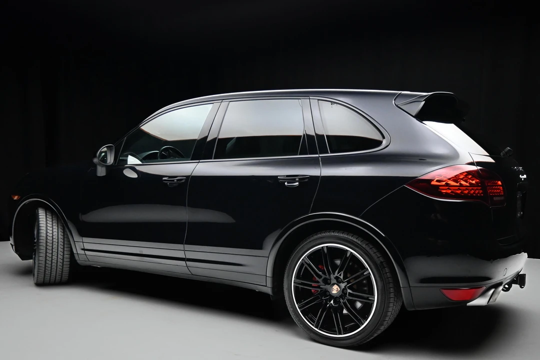 2014 Porsche 958 Cayenne Turbo - Image 30 of 31