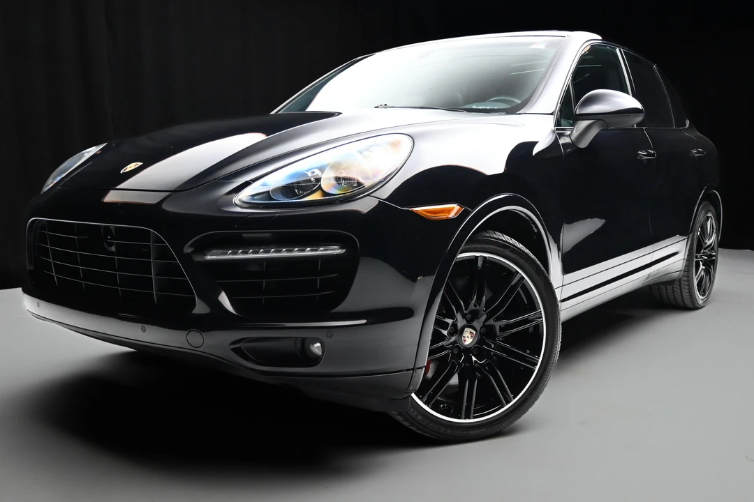 2014 Porsche 958 Cayenne Turbo - Image 28 of 31