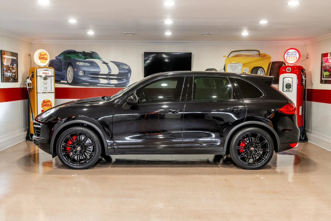 2014 Porsche 958 Cayenne Turbo - Image 5 of 31