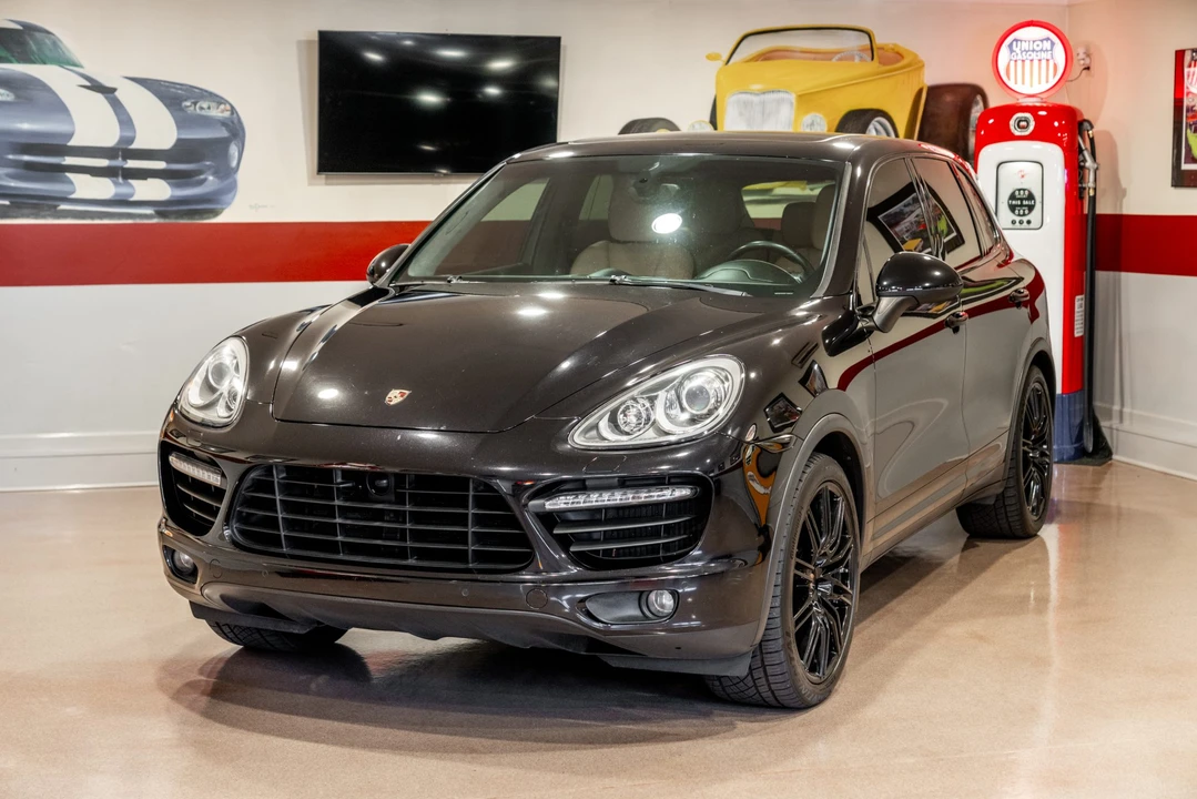 2014 Porsche 958 Cayenne Turbo - Image 10 of 31