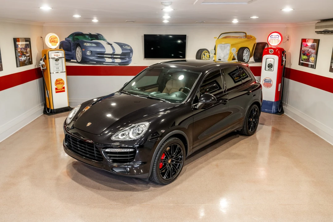 2014 Porsche 958 Cayenne Turbo - Image 13 of 31