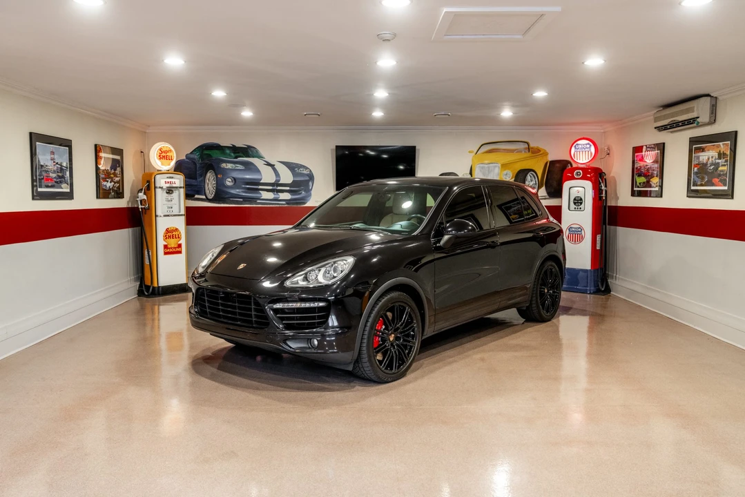 2014 Porsche 958 Cayenne Turbo - Image 12 of 31