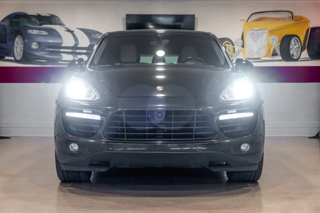 2014 Porsche 958 Cayenne Turbo - Image 14 of 31