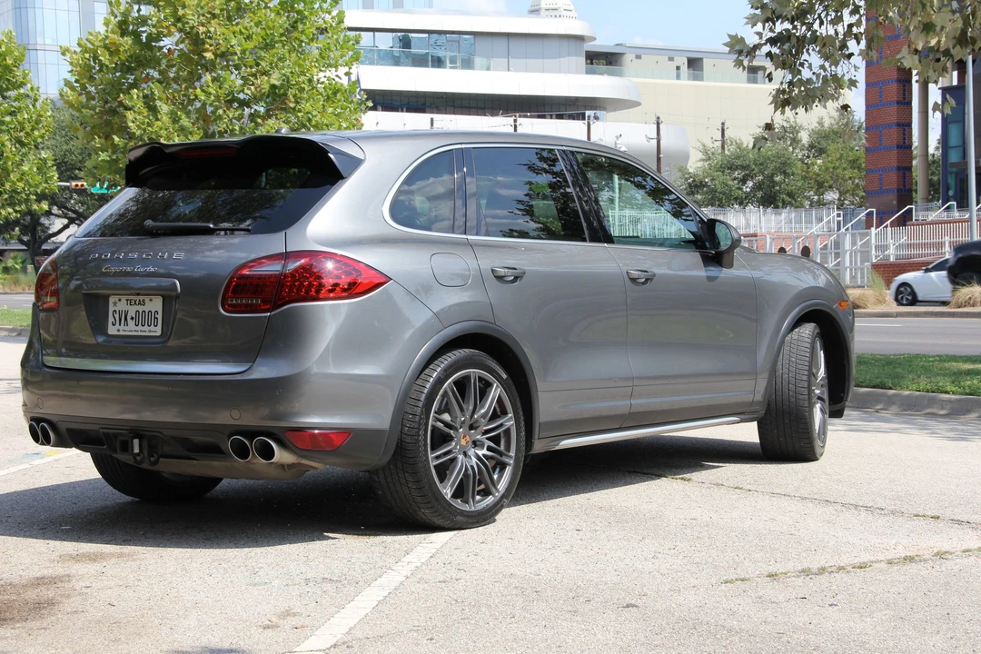 2014 Porsche 958 Cayenne Turbo - Image 5 of 20