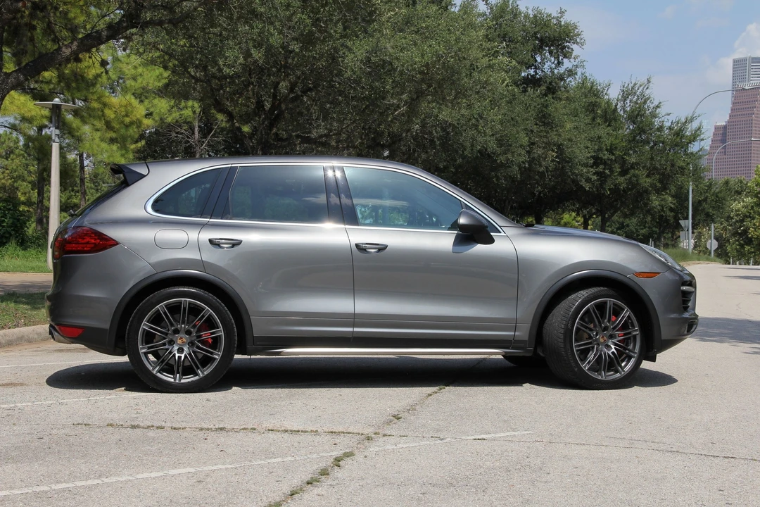 2014 Porsche 958 Cayenne Turbo - Image 6 of 20
