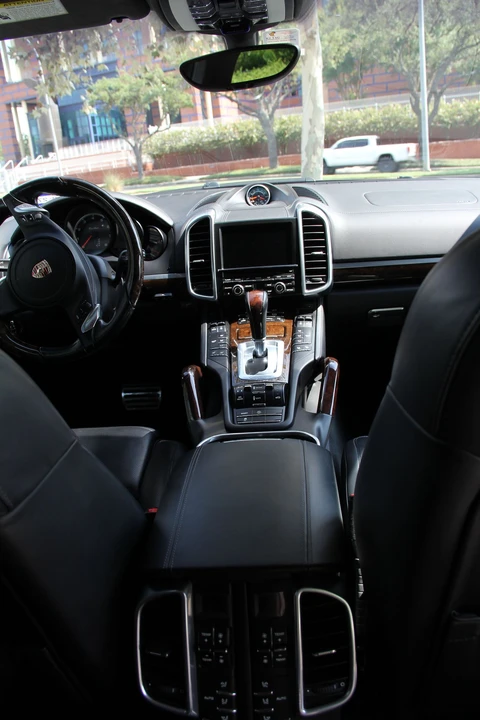 2014 Porsche 958 Cayenne Turbo - Image 13 of 20