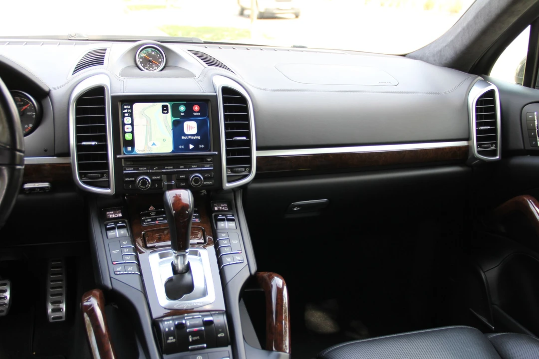 2014 Porsche 958 Cayenne Turbo - Image 12 of 20