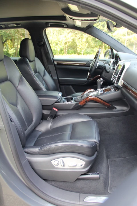 2014 Porsche 958 Cayenne Turbo - Image 16 of 20