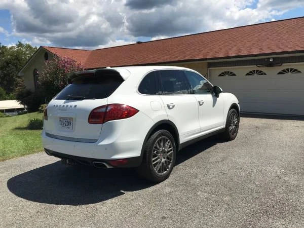 2014 Porsche 958 Cayenne - Image 3 of 16