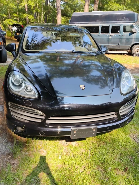 2014 Porsche 958 Cayenne S - Image 3 of 8