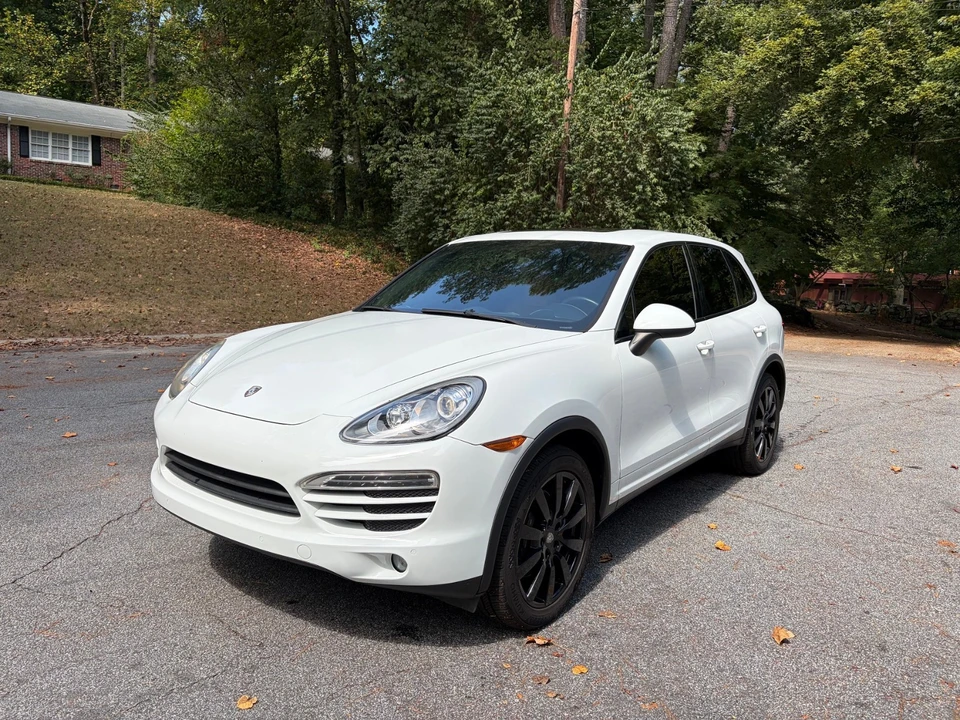 2014 Porsche 958 Cayenne - Image 12 of 30