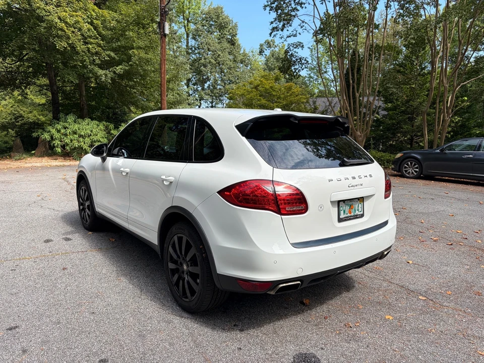 2014 Porsche 958 Cayenne - Image 6 of 30