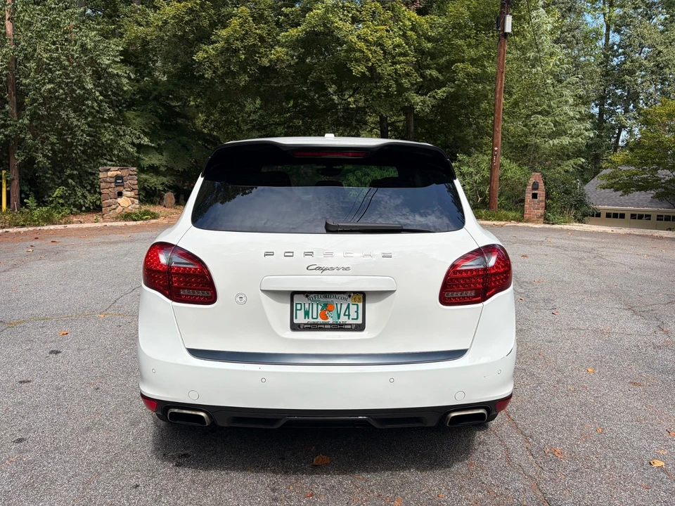 2014 Porsche 958 Cayenne - Image 7 of 30