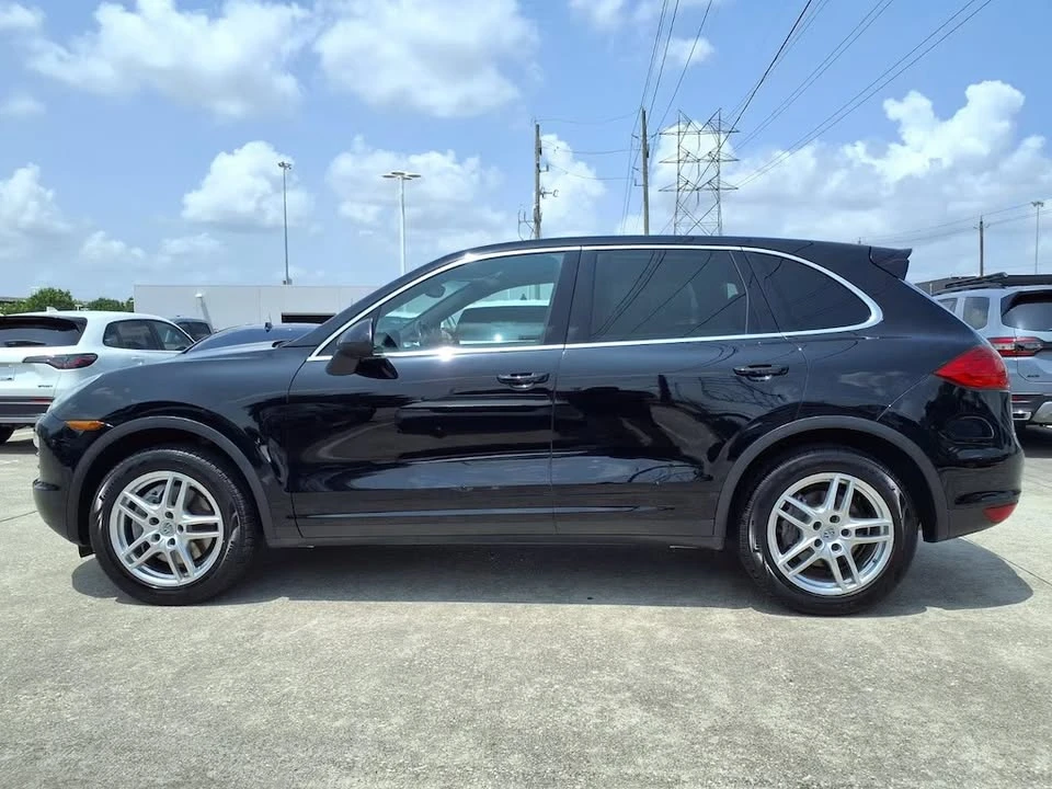 2014 Porsche 958 Cayenne - Image 3 of 5