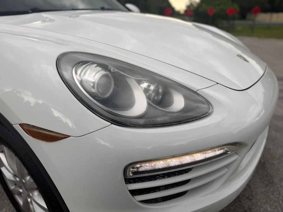2014 Porsche 958 Cayenne - Image 25 of 31