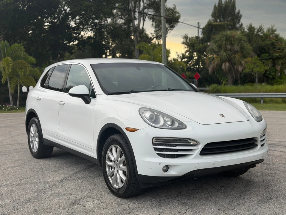 2014 Porsche 958 Cayenne - Image 23 of 31