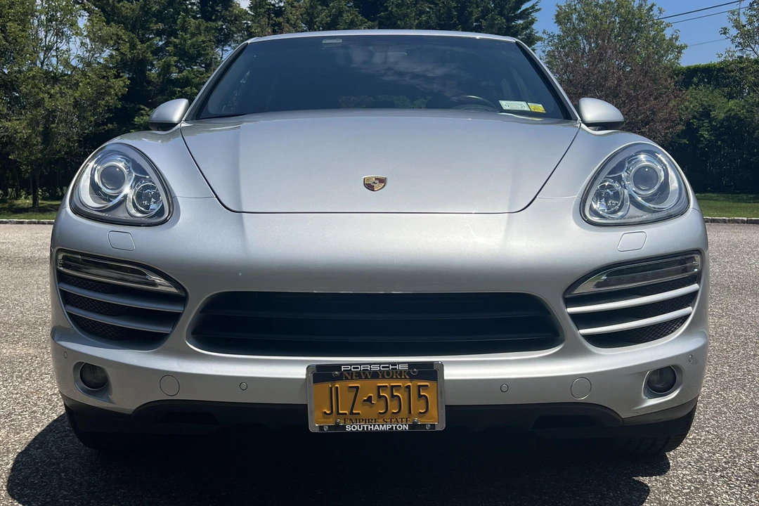 2014 Porsche 958 Cayenne - Image 2 of 31