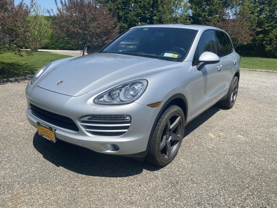 2014 Porsche 958 Cayenne - Image 12 of 31