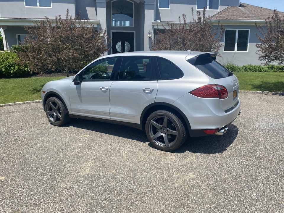 2014 Porsche 958 Cayenne - Image 15 of 31