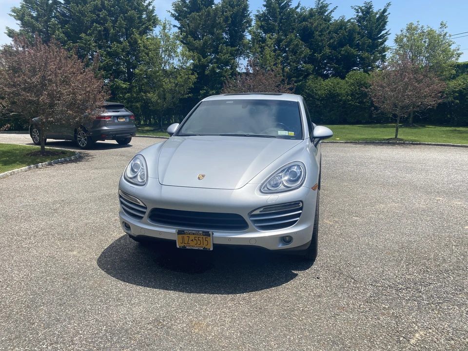 2014 Porsche 958 Cayenne - Image 10 of 31