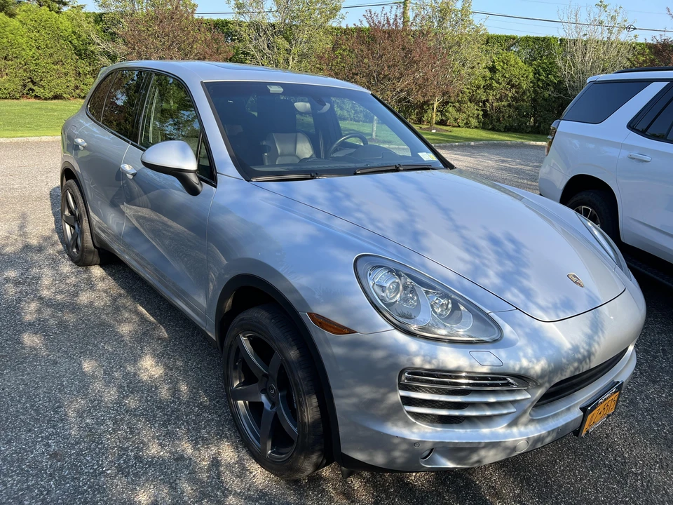 2014 Porsche 958 Cayenne - Image 24 of 31