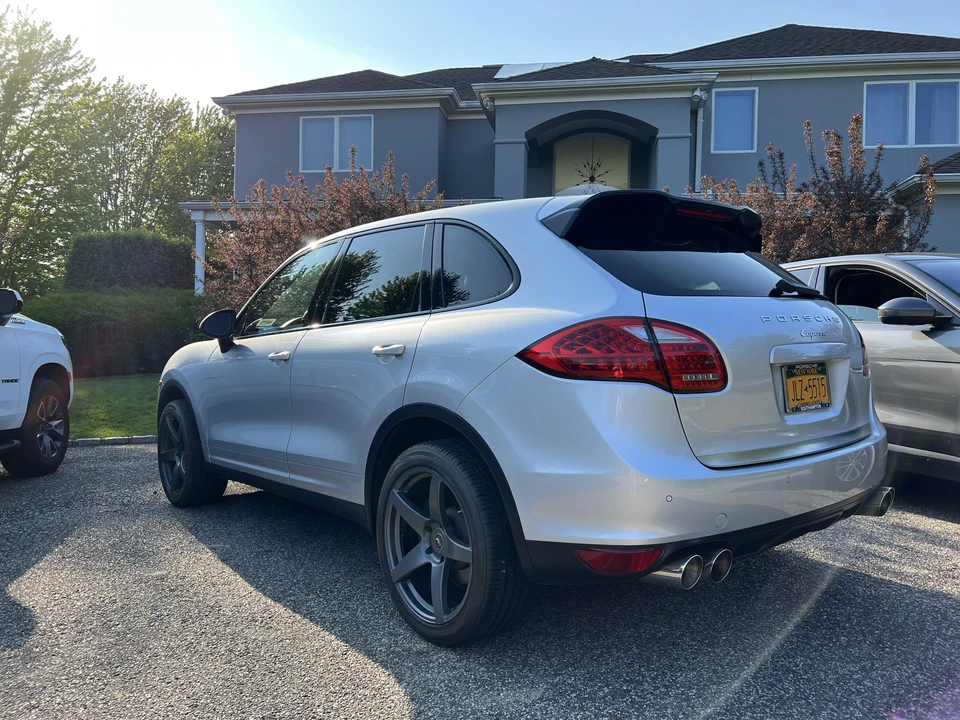 2014 Porsche 958 Cayenne - Image 16 of 31