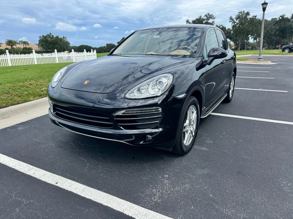 2014 Porsche 958 Cayenne - Image 10 of 31
