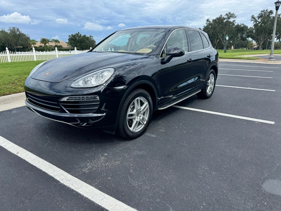 2014 Porsche 958 Cayenne - Image 12 of 31