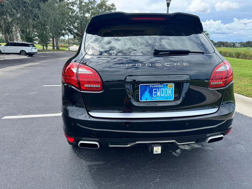2014 Porsche 958 Cayenne - Image 28 of 31