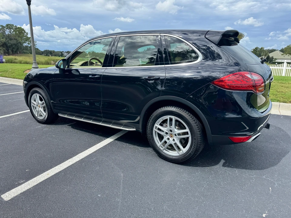 2014 Porsche 958 Cayenne - Image 22 of 31