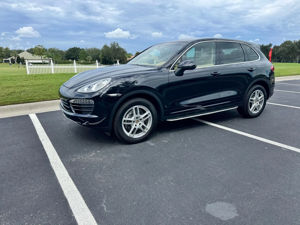 2014 Porsche 958 Cayenne - Image 14 of 31