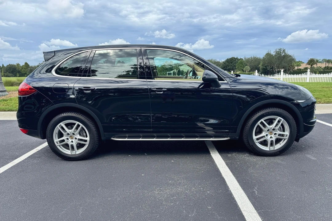 2014 Porsche 958 Cayenne - Image 3 of 31
