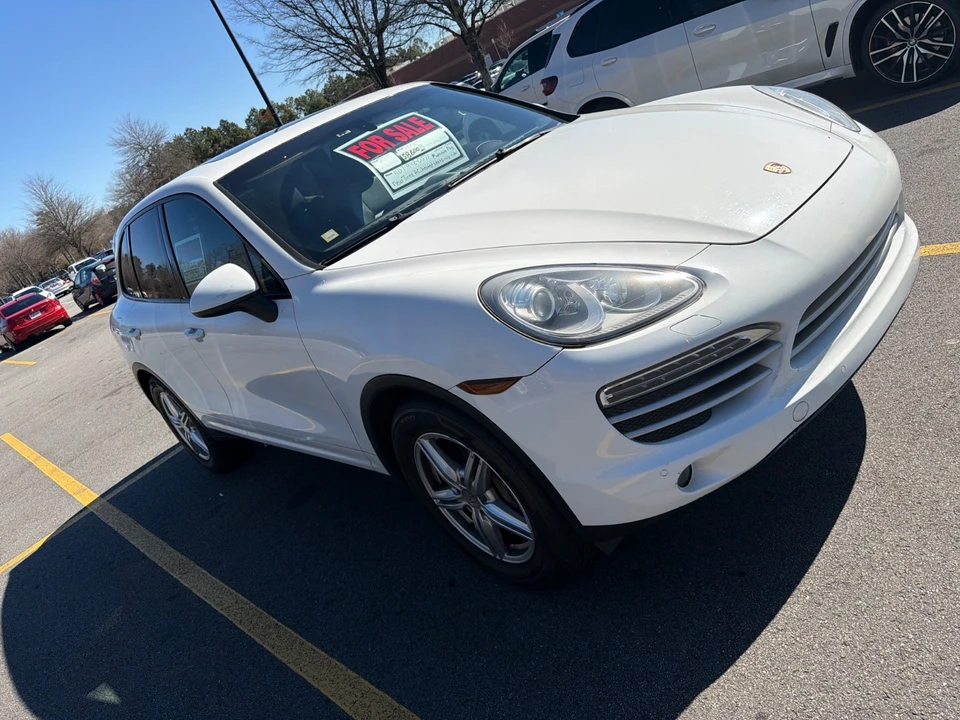 2014 Porsche 958 Cayenne - Image 6 of 10