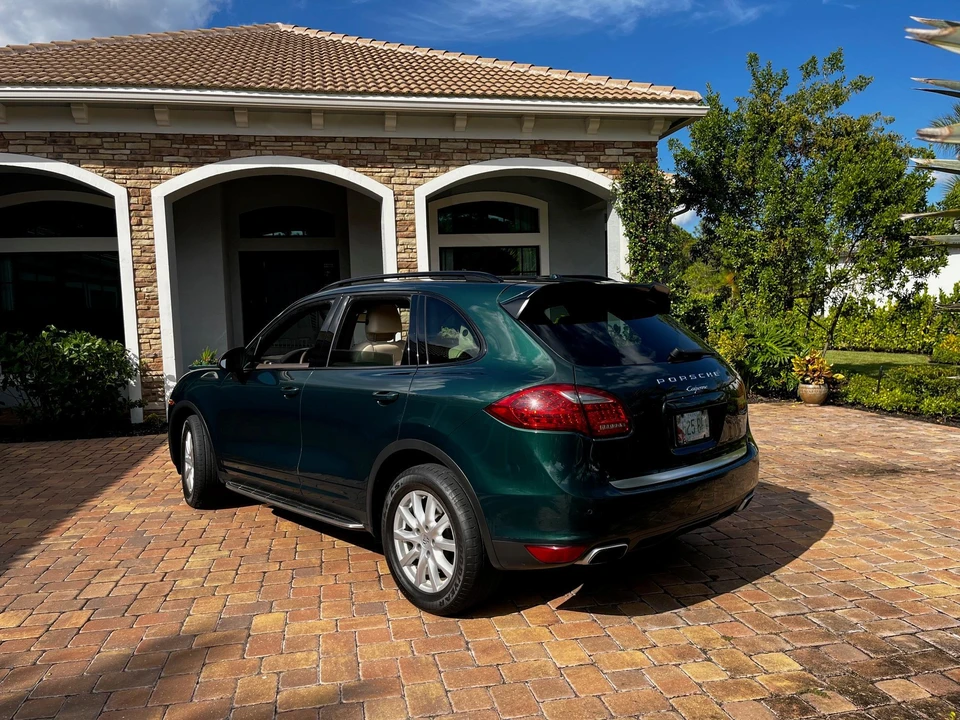 2014 Porsche 958 Cayenne - Image 7 of 31