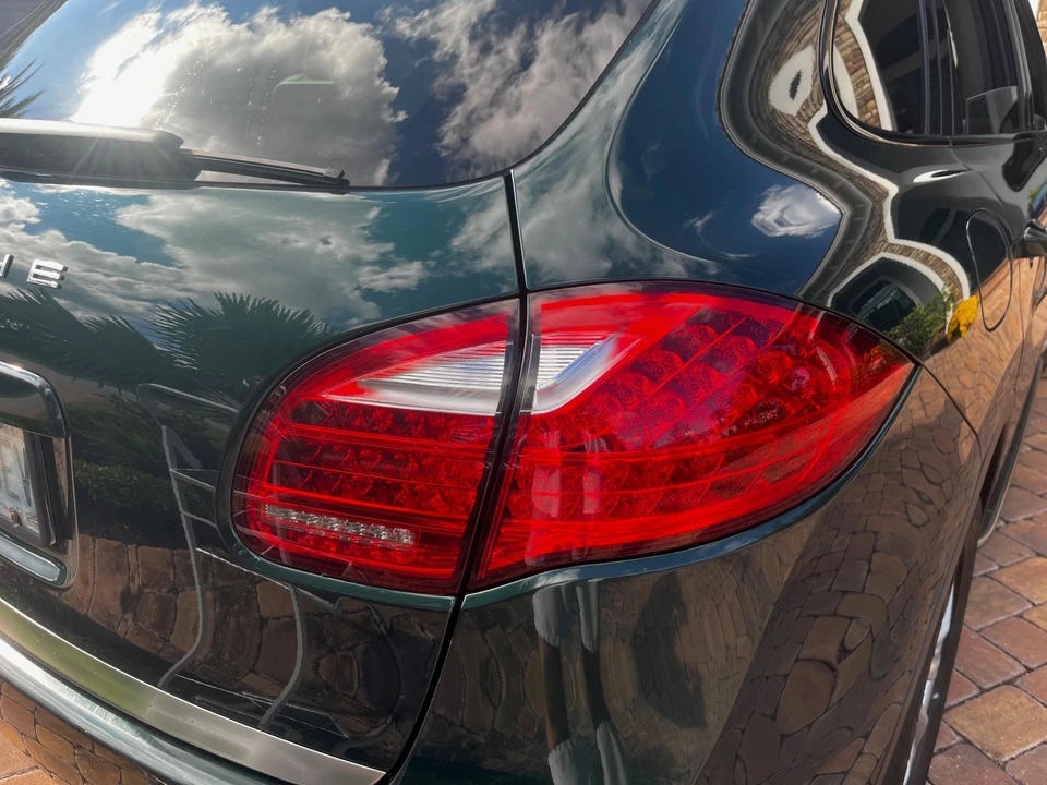 2014 Porsche 958 Cayenne - Image 16 of 31