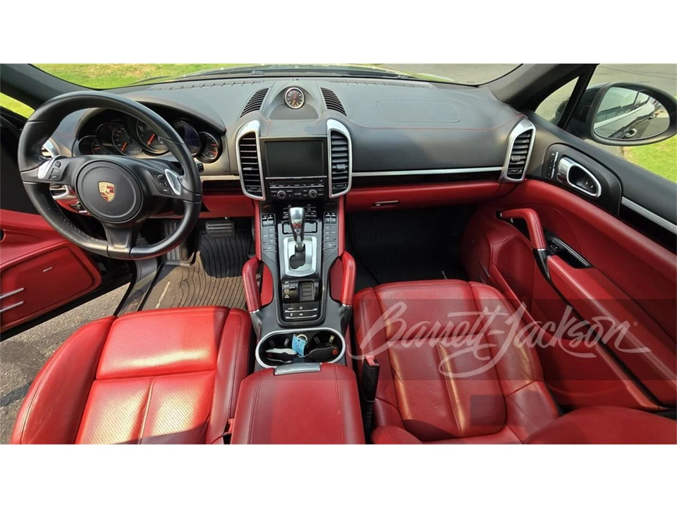2014 Porsche 958 Cayenne - Image 4 of 5