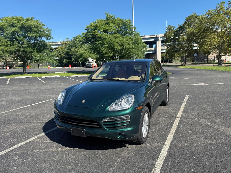 2014 Porsche 958 Cayenne - Image 8 of 31