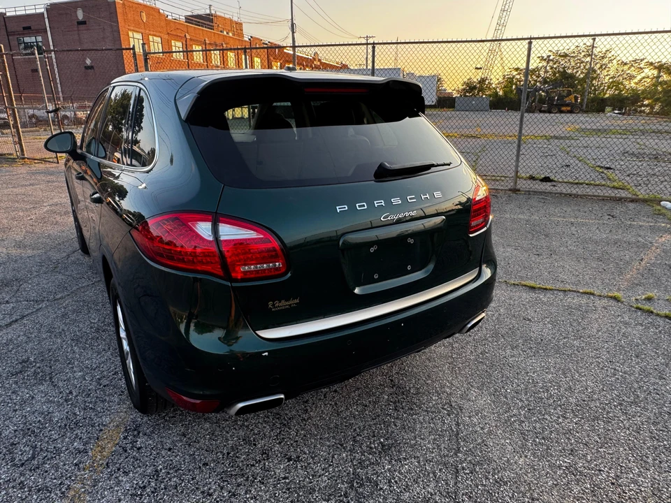 2014 Porsche 958 Cayenne - Image 22 of 31