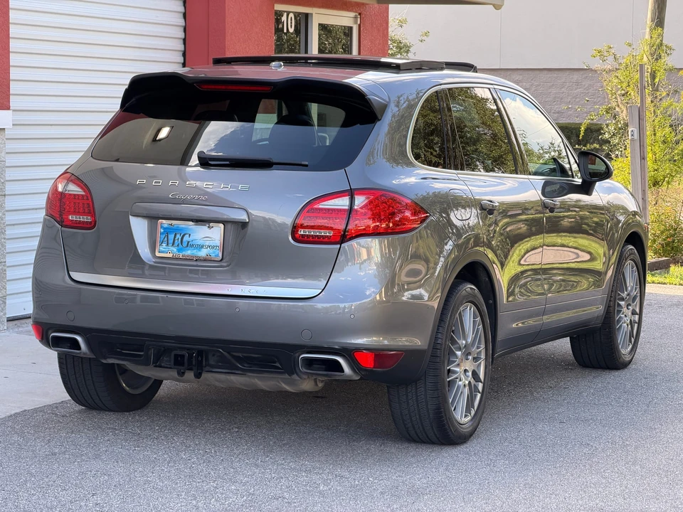 2014 Porsche 958 Cayenne - Image 17 of 31