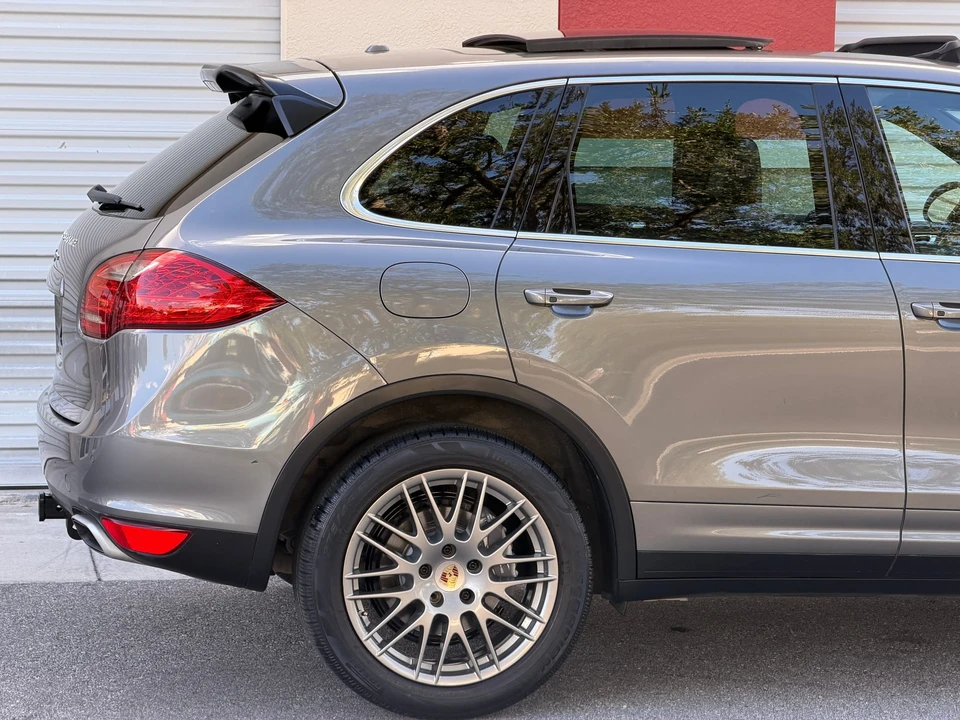 2014 Porsche 958 Cayenne - Image 30 of 31