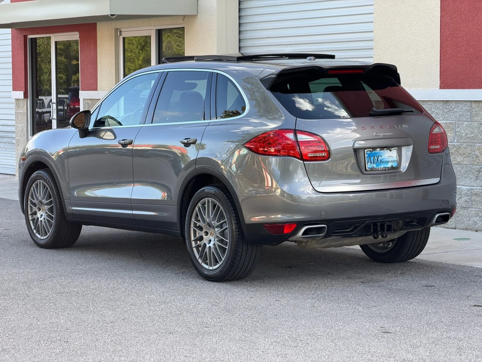 2014 Porsche 958 Cayenne - Image 14 of 31