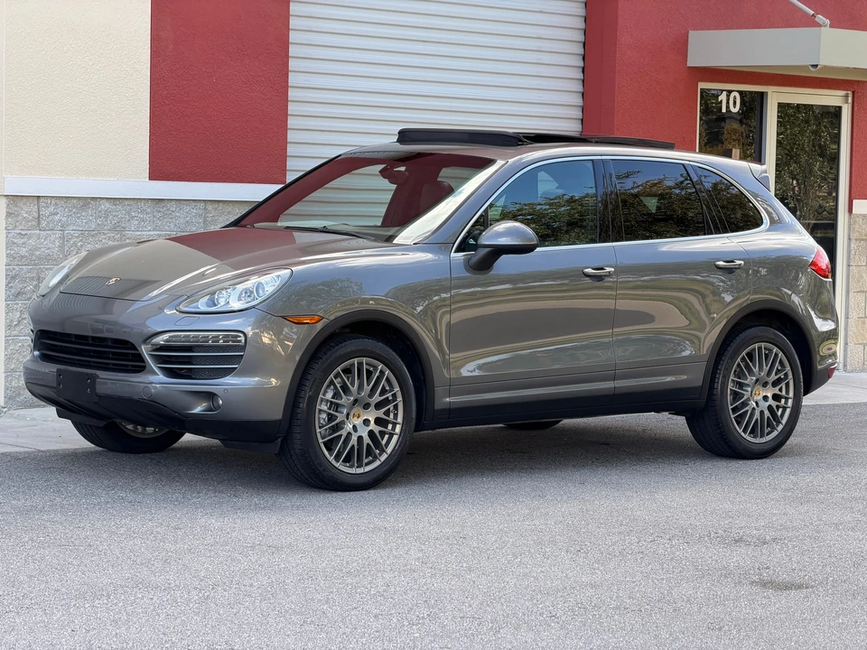 2014 Porsche 958 Cayenne - Image 6 of 31