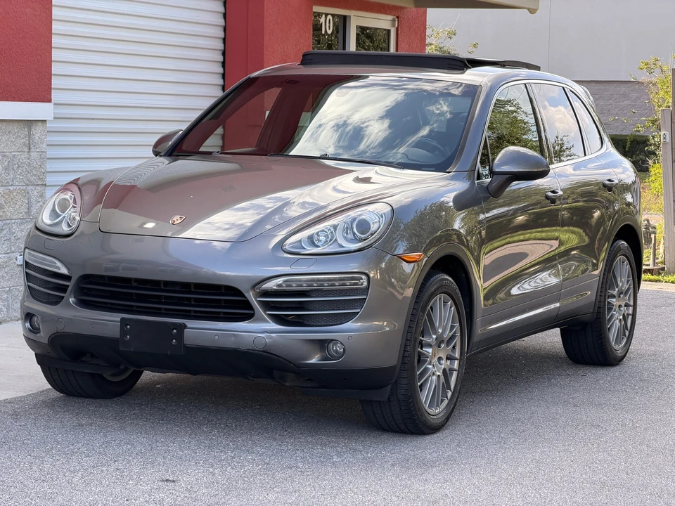 2014 Porsche 958 Cayenne - Image 3 of 31