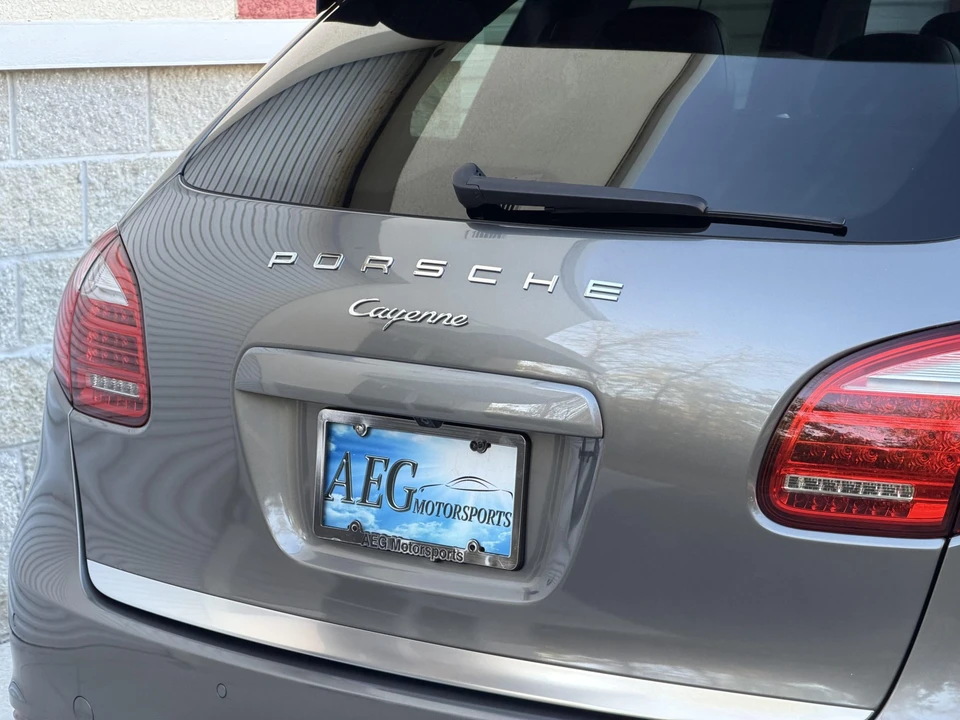 2014 Porsche 958 Cayenne - Image 30 of 31